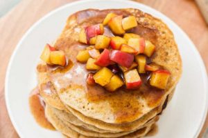 Apple Cinnamon Pancakes
