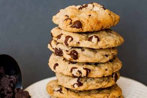 Vegan Chocolate Chip Cookies