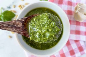 Classic Italian Pesto