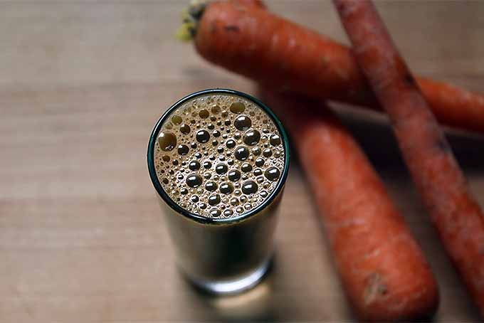 Sweet Green Carrot Juice | Foodal.com