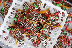 Holiday Gifting Is Made Simple with Easy Chocolate Candy Bark