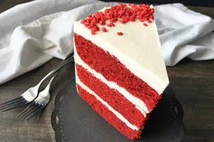 Rich and Vibrant Red Velvet Cake