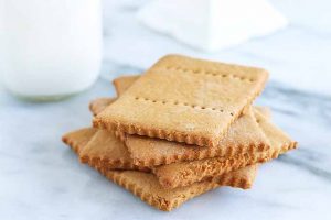 Forget Store Bought, Homemade Graham Crackers Are Always Better