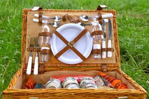 Picnic Pleasures: Foodal’s Guide to the Best Baskets